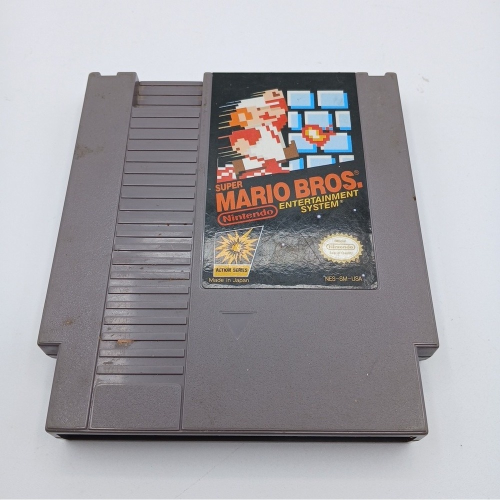 Super Mario Bros. Nintendo Entertainment System NES 1985 Video Game CARTRIDGE
